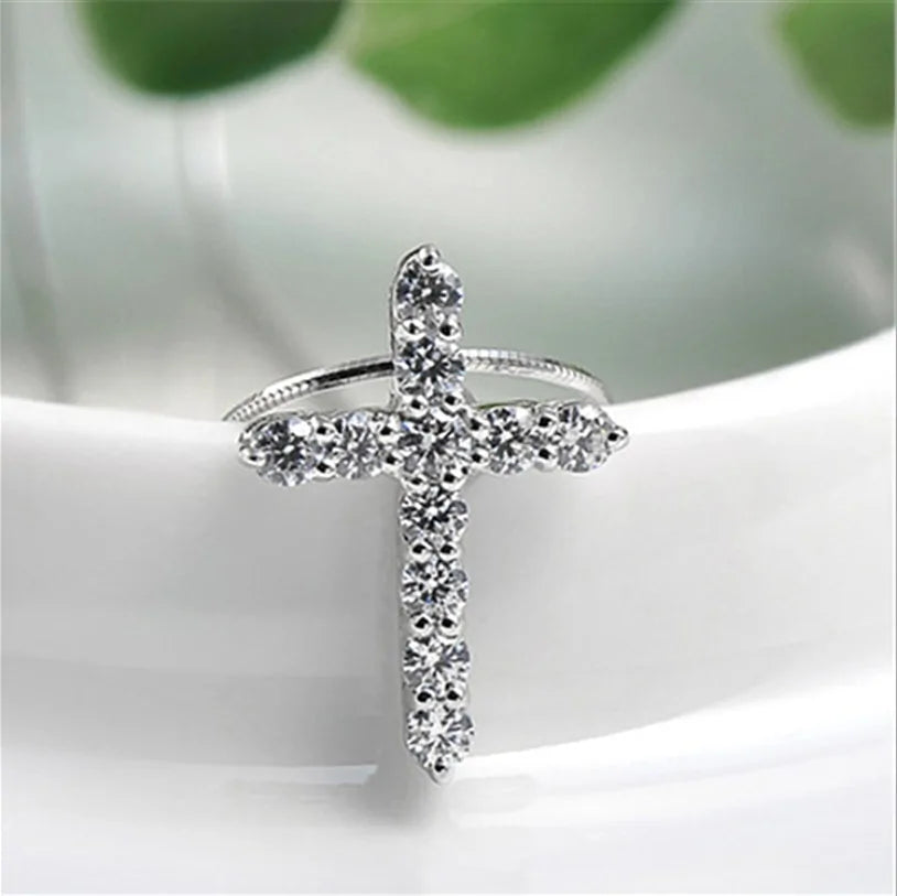 Crystal Cross Pendant Silver Chain Necklace - Fashionable Women's Jewelry Gift